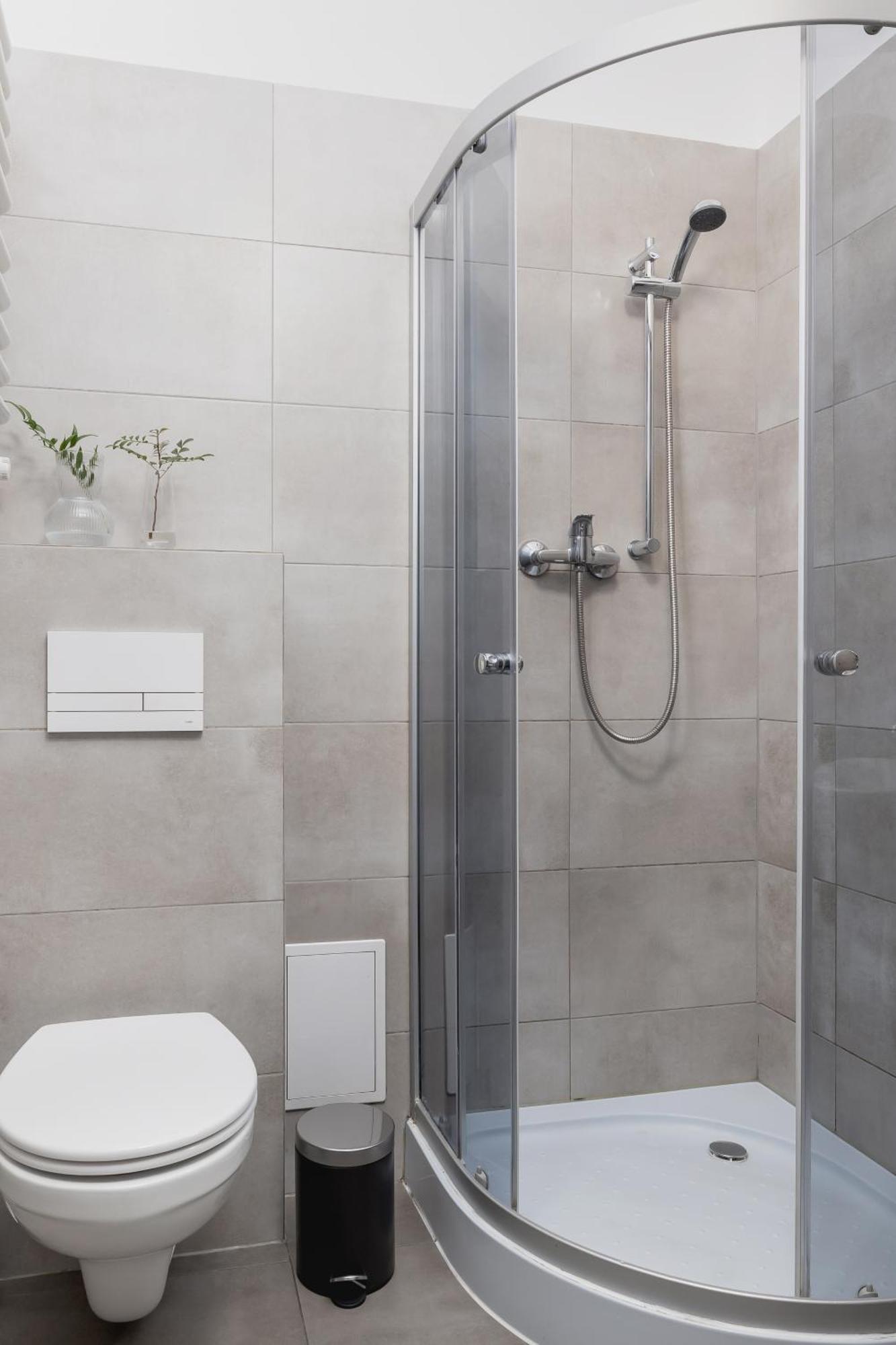 1-Bedroom Apartment With Balcony - Dluga 65 Kraków Exteriör bild